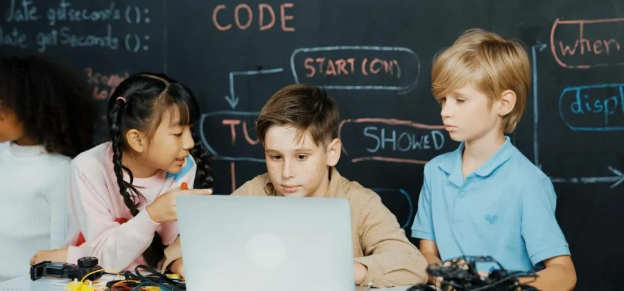Развитие ребенка на курсах программирования: навыки будущего и творческое мышление
