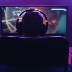 Наушники популярных брендов оказались «тихими убийцами»