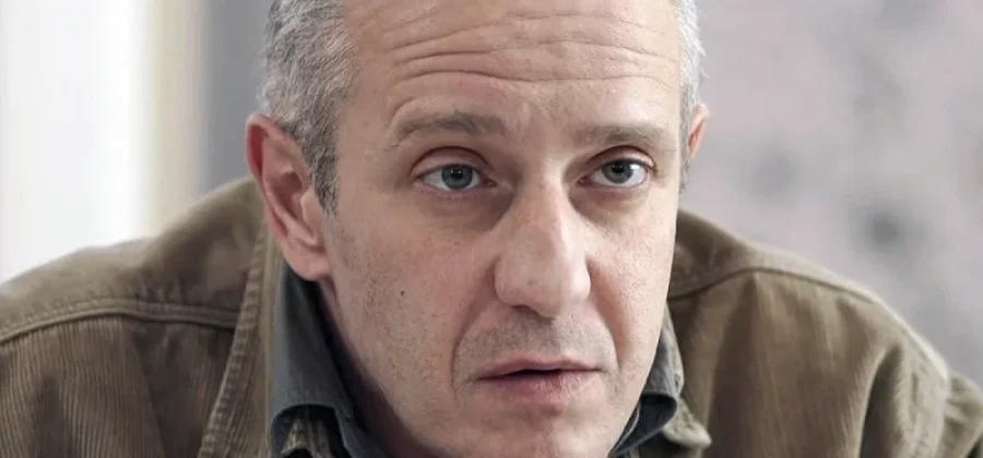 Неделю боролся со смертью. Стало известно, от чего умер актер Довжик