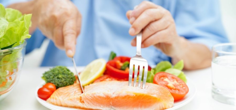 Нутрициолог рассказала, какие продукты помогают замедлить старение