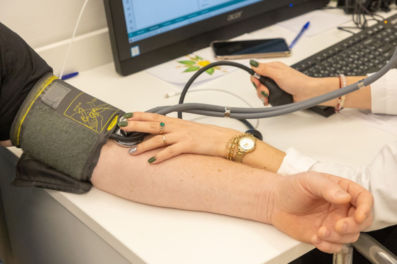 Врач раскрыл, когда комиссия может отказать в продлении больничного