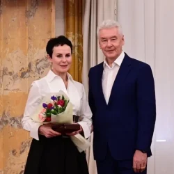 «40 лет сдаю вступительные». Апексимова награждена за безупречную службу