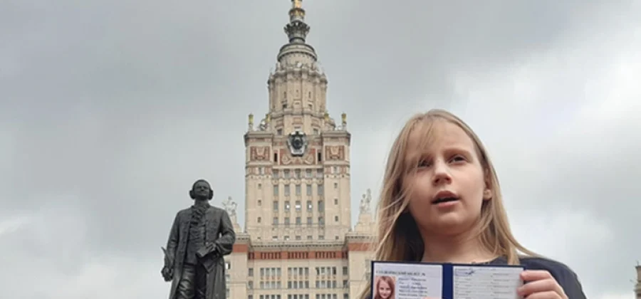 Алиса Теплякова, получившая диплом психолога, записала видео для хейтеров — ее не узнать!