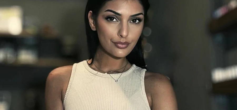 Блогер умерла после увеличения груди — врач молчит и продолжает рекламировать свои услуги