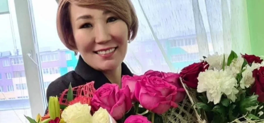 Директриса школы, которая на досуге тягает железо, выиграла турнир по бодибилдингу — 20 фото