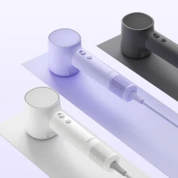 Для тех, кто любит гаджеты: полезные и стильные подарки для нее и для него