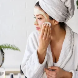 Уходы и чистки в клинике Алтеро