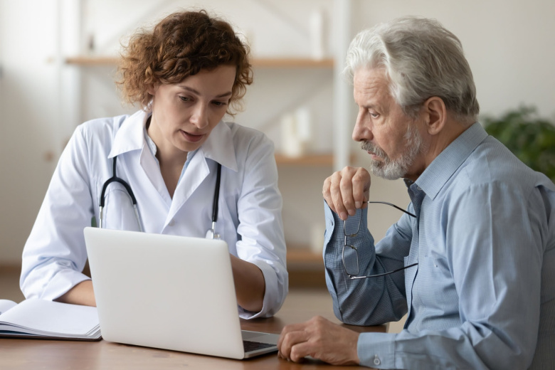 Как избежать разных видов рака: шесть жизненно важных советов онколога