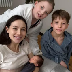 «Она спасает жизни даже сейчас»: история Лерчек сподвигла поклонников пойти на онкообследования