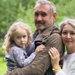 Полгода с исчезновения Усольцевых: суд хочет признать погибшими, волонтеры ждут схода снега