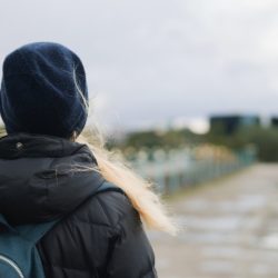 Психолог ответила, как справиться с весенней хандрой