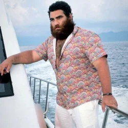 Скандального блогера Арсена Маркаряна приговорили к 4,5 годам колонии