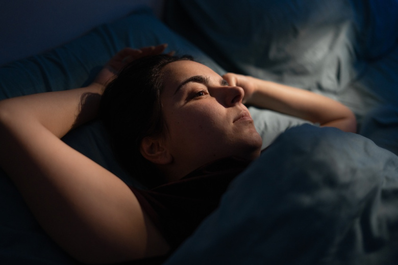 Сомнолог опроверг популярный миф о норме сна