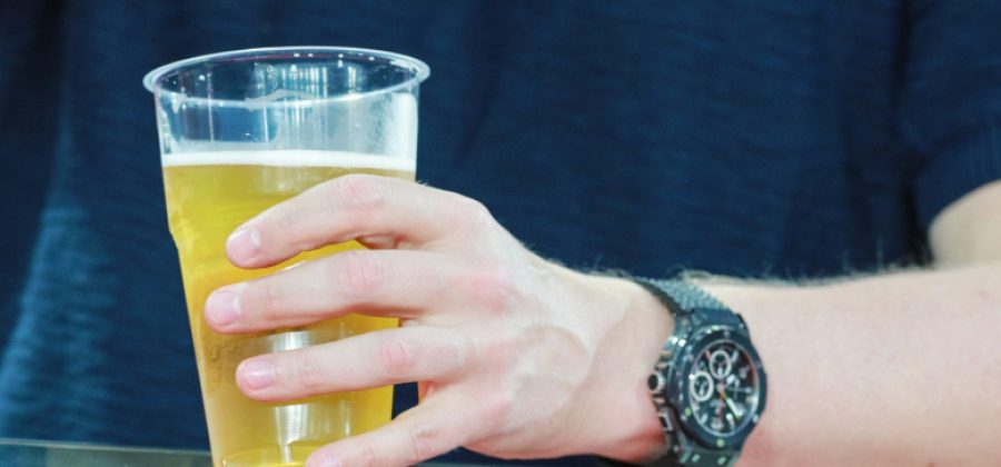 Терапевт рассказала неприятную правду о безалкогольном пиве