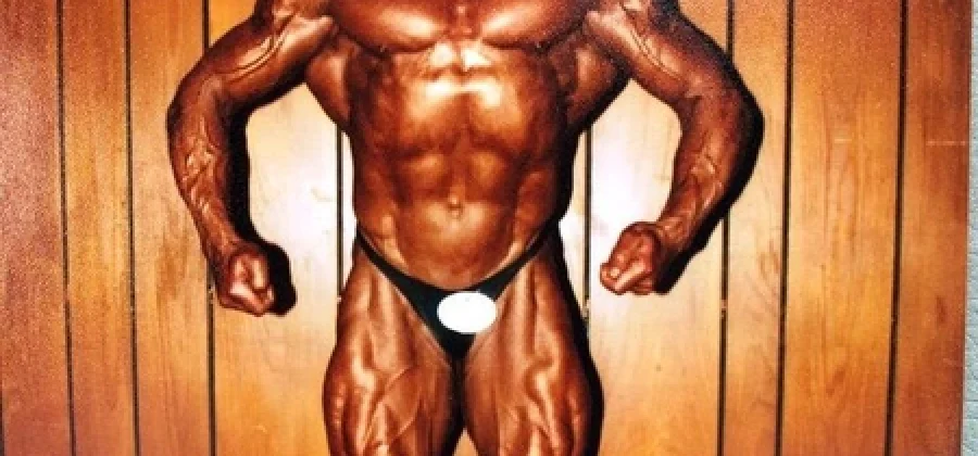 Умер финалист конкурса «Мистер Вселенная» — один из самых известных бодибилдеров мира