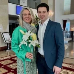 «Викуха рок-н-ролльщица». Антон Макарский раскрыл aif.ru все свои секреты