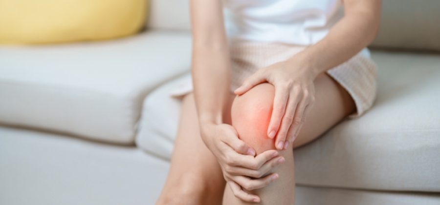 Врач назвал основные признаки артрита