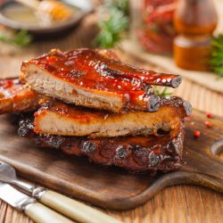 Врач назвала последствия резкого отказа от мяса и молока в начале поста