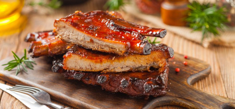 Врач назвала последствия резкого отказа от мяса и молока в начале поста