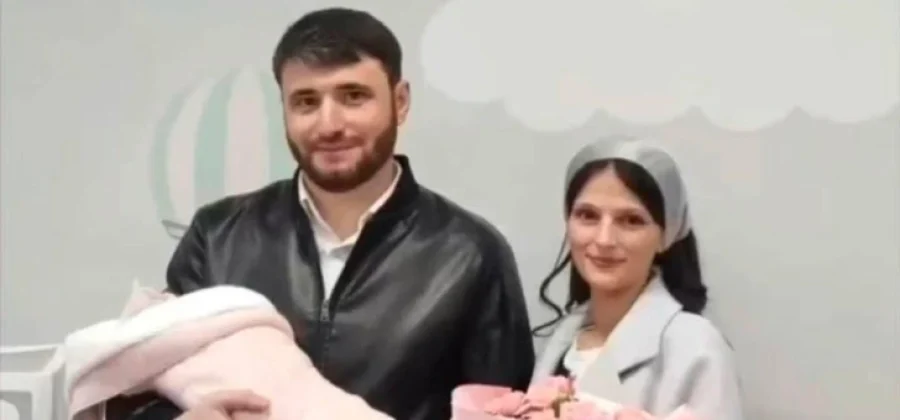 Врачи спасли экстремально маленькую новорожденную — «торопыжка» весила 495 граммов