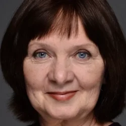 Болела, но помогала другим: от чего сгорела актриса «Невского» Козулина