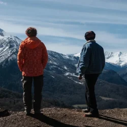 Наблюдают за звёздами, а разводятся как все. Что за фильм об астрономах?