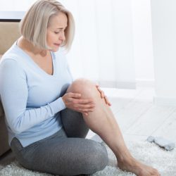 Невролог назвал главный элемент для здоровья суставов