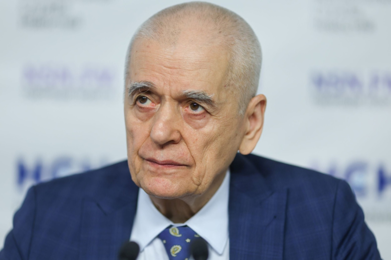 Онищенко объяснил, почему четвертая стадия рака пока остается приговором