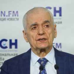 Онищенко рассказал, грозит ли России эпидемия оспы обезьян