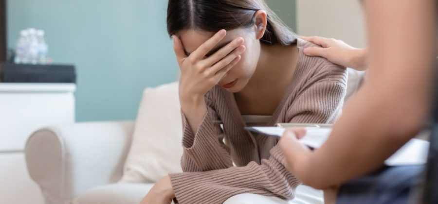 Психиатр объяснила природу весенней хандры