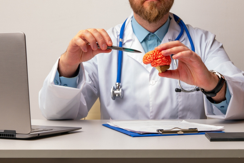 Психолог назвала способы тренировки мозга в пожилом возрасте