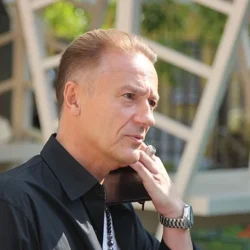 Путин наградил Олега Меньшикова орденом «За заслуги в культуре и искусстве»