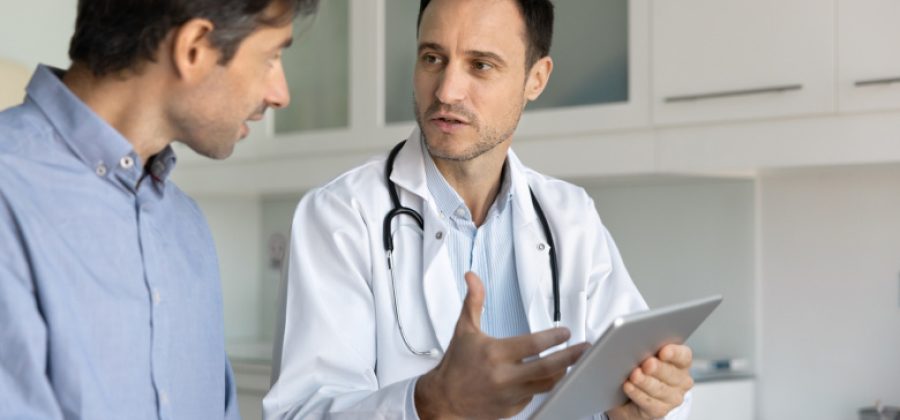 Топ-8 опасных мифов о венерических инфекциях: спасительный ликбез от врача