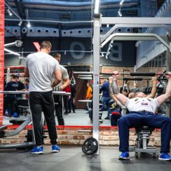 Врач назвал неочевидные причины резкой усталости в спортзале