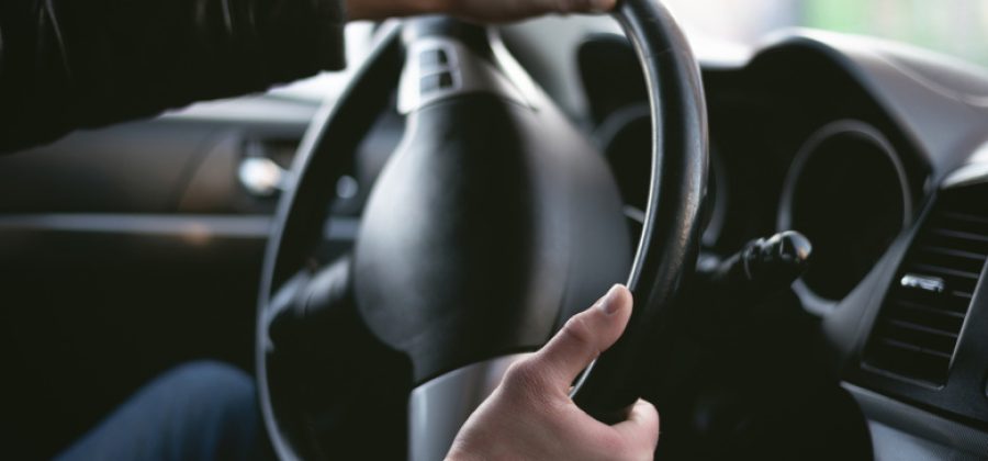 Врач ответил, допустимо ли садиться за руль после безалкогольного пива