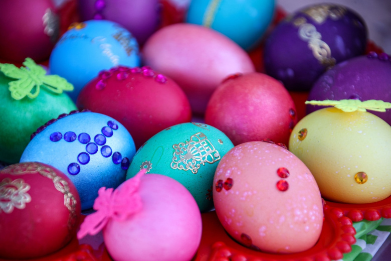 Врач ответила, сколько хранятся вареные яйца