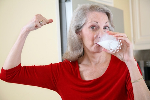 остеопороз у пожилых женщин 