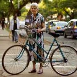 Как выбрать велосипед для женщины 50 лет?